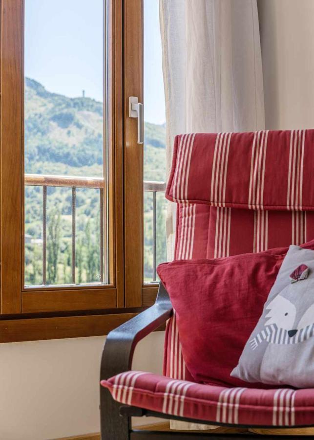El Balcon Familiar Del Pacino Apartment Sallent de Gállego Екстериор снимка